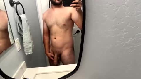 Snapshot of thickdixk068 chatting on 11-12-25, 01:00 thickdixk068 online show from 11-12-25, 01:00