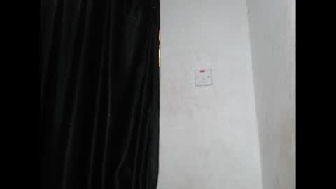 thickebonny0 online show from 09-16-25, 05:52