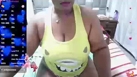 XIOMARA  online show from 09-17-25, 04:47