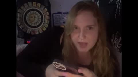 Ariel online show from 01-19-25, 02:25