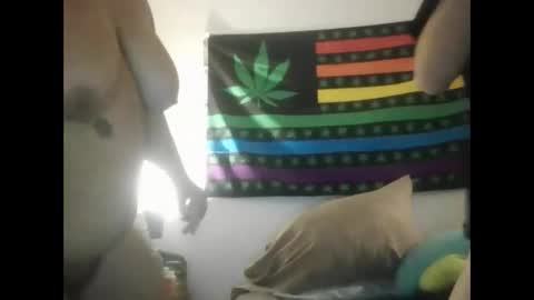 Snapshot of thickgirlaz chatting on 01-01-25, 09:49 thickgirlaz online show from 01-01-25, 09:49