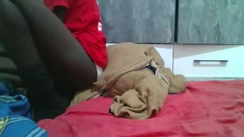 thickianah376 online show from 12-05-25, 07:39