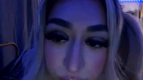 thicklatinamami1 online show from 05-10-26, 06:40