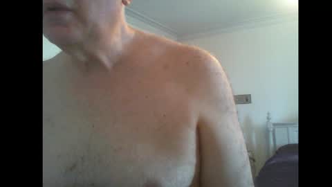 James online show from 03-11-25, 04:43