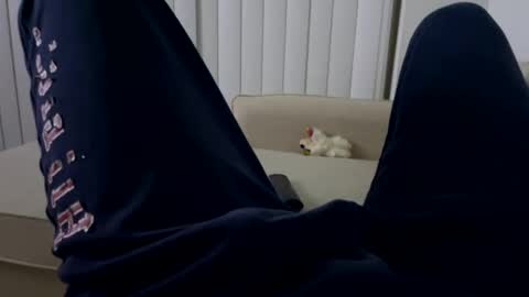 Snapshot of thickmo12 chatting on 09-20-25, 04:35 Thick-Mo online show from 09-20-25, 04:35