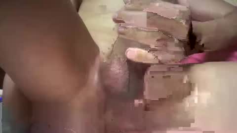 Snapshot of thicknhardforu chatting on 09-28-25, 02:06 thicknhardforu online show from 09-28-25, 02:06