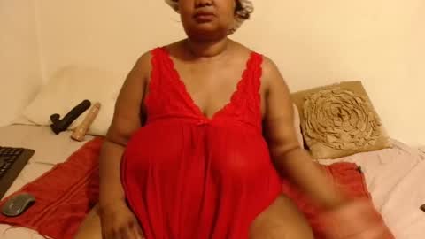 Snapshot of thicksexymellons chatting on 11-05-25, 10:54 Pat online show from 11-05-25, 10:54