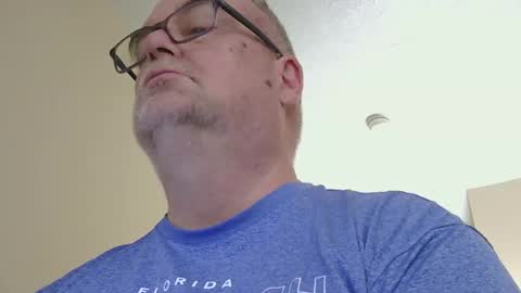 Snapshot of thickwhiteload chatting on 02-18-26, 08:16 thickwhiteload online show from 02-18-26, 08:16