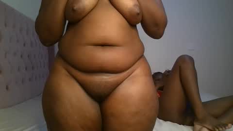 Snapshot of thicky_rue chatting on 04-09-26, 01:27 Rue online show from 04-09-26, 01:27