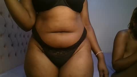 Snapshot of thicky_rue chatting on 04-14-26, 10:10 Rue online show from 04-14-26, 10:10