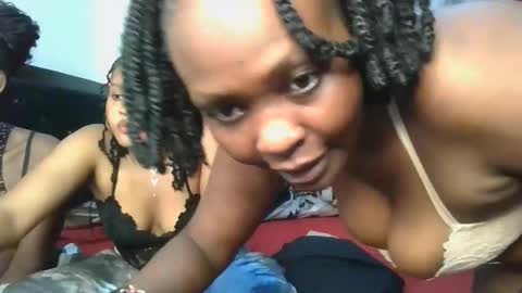 Snapshot of thicky_rue chatting on 04-22-26, 02:58 Rue online show from 04-22-26, 02:58
