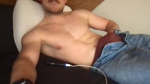 thierrinho8148 online show from 05-18-26, 10:32