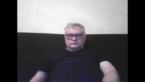 Snapshot of thierrysymp chatting on 12-02-24, 05:15 Thierrysymp online show from 12-02-24, 05:15