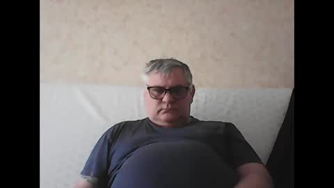 Snapshot of thierrysymp chatting on 12-26-24, 10:48 Thierrysymp online show from 12-26-24, 10:48