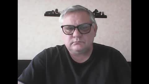 Snapshot of thierrysymp chatting on 12-30-24, 10:43 Thierrysymp online show from 12-30-24, 10:43
