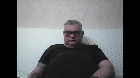 Snapshot of thierrysymp chatting on 02-12-25, 06:19 Thierrysymp online show from 02-12-25, 06:19