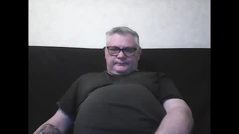 Snapshot of thierrysymp chatting on 02-25-25, 09:13 Thierrysymp online show from 02-25-25, 09:13