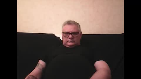 Snapshot of thierrysymp chatting on 02-27-25, 06:09 Thierrysymp online show from 02-27-25, 06:09