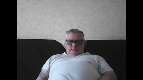 Snapshot of thierrysymp chatting on 03-02-25, 05:04 Thierrysymp online show from 03-02-25, 05:04