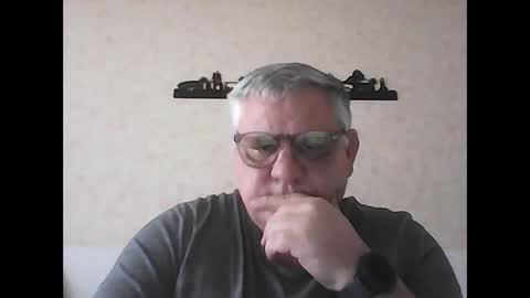 Snapshot of thierrysymp chatting on 03-10-25, 04:35 Thierrysymp online show from 03-10-25, 04:35