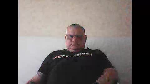 Snapshot of thierrysymp chatting on 10-13-25, 03:34 Thierrysymp online show from 10-13-25, 03:34