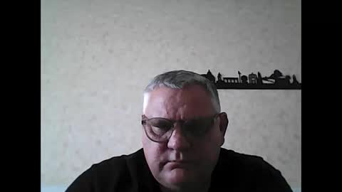 Snapshot of thierrysymp chatting on 10-15-25, 03:12 Thierrysymp online show from 10-15-25, 03:12