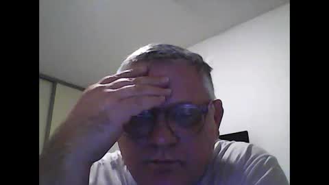 Snapshot of thierrysymp chatting on 11-01-25, 12:01 Thierrysymp online show from 11-01-25, 12:01
