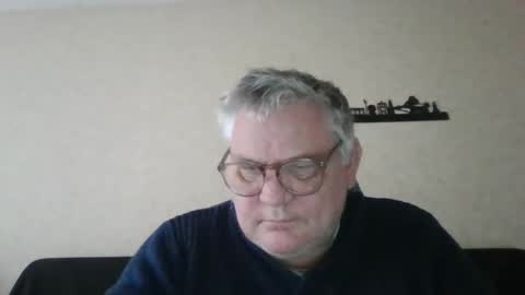 Snapshot of thierrysymp chatting on 03-07-26, 04:48 Thierrysymp online show from 03-07-26, 04:48