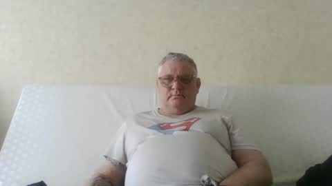 Snapshot of thierrysymp chatting on 04-22-26, 05:14 Thierrysymp online show from 04-22-26, 05:14