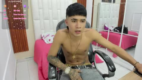  THIAGO COLLINS  online show from 04-04-26, 10:18