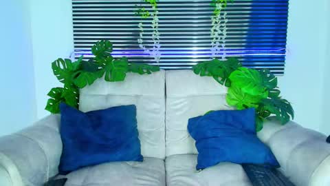 Thiago Saenzz online show from 03-10-26, 05:07