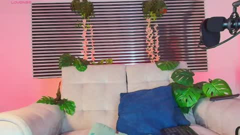 Thiago Saenzz online show from 06-15-26, 10:01