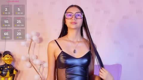 Eva  online show from 04-16-26, 01:56