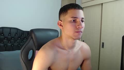 Snapshot of thin_tommy11 chatting on 01-16-25, 02:09 thin_tommy11 online show from 01-16-25, 02:09