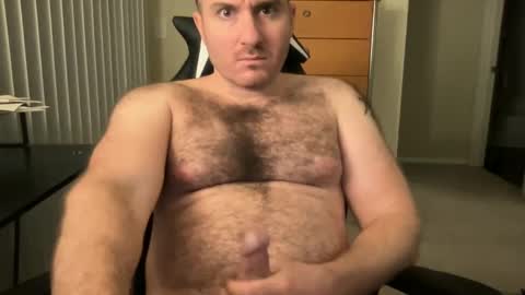 Snapshot of thisbigjewishdick chatting on 01-12-25, 06:39 This Big Jewish Dick online show from 01-12-25, 06:39