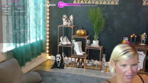 Snapshot of thisdirtysecret chatting on 10-01-25, 03:51 BAM online show from 10-01-25, 03:51