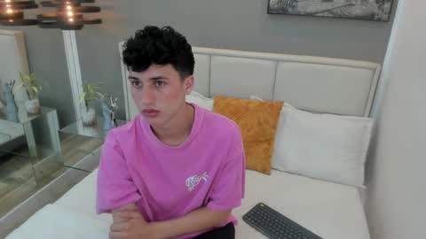 Thom online show from 04-02-26, 11:30