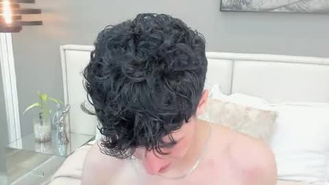 Thom online show from 04-23-26, 11:53