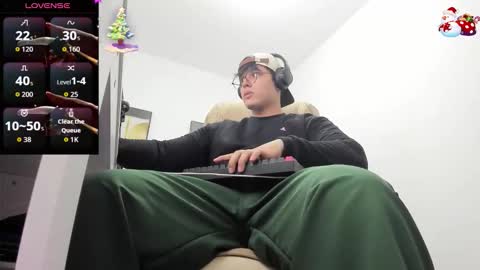 Snapshot of thom_ohtani chatting on 11-14-25, 11:02 thom_ohtani online show from 11-14-25, 11:02