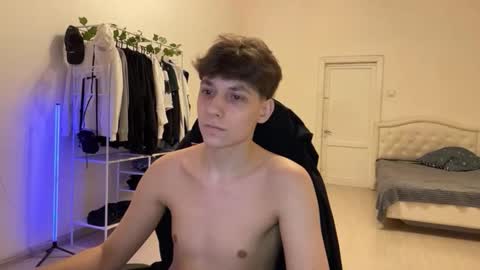 Thomas Hill online show from 12-03-25, 08:40