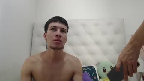 thomas_and_dafnne online show from 06-20-26, 03:09