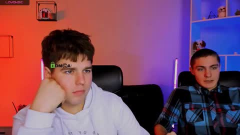 thomas_crow online show from 12-16-25, 09:58