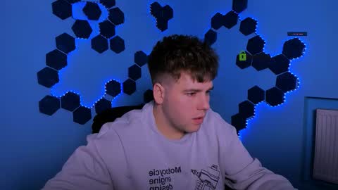 Snapshot of thomas_crow chatting on 02-21-26, 09:43 thomas_crow online show from 02-21-26, 09:43