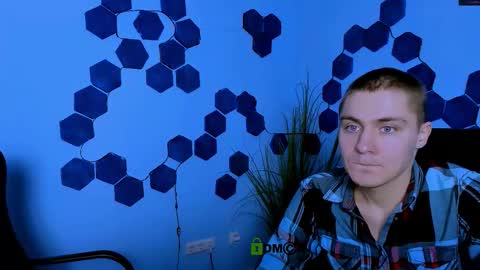 Snapshot of thomas_crow chatting on 03-05-26, 10:00 thomas_crow online show from 03-05-26, 10:00