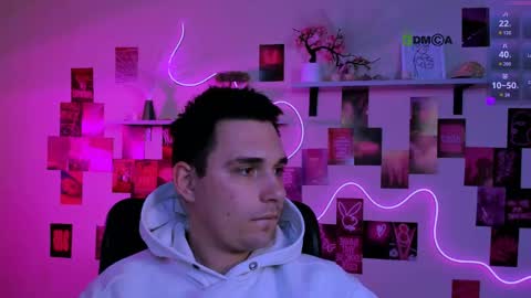thomas_crow online show from 04-21-26, 02:51