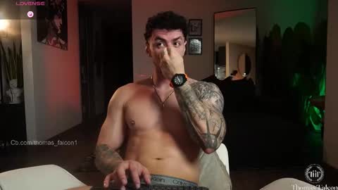 Thomas Falcon online show from 03-23-26, 12:14