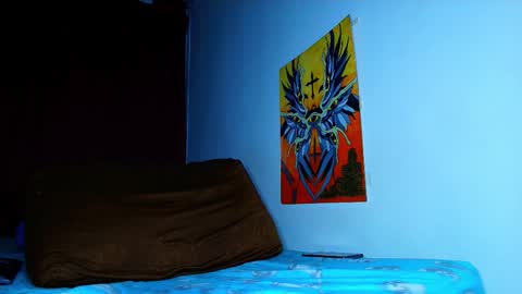 Snapshot of thomas_ks11 chatting on 12-16-25, 01:10 thomas_ks11 online show from 12-16-25, 01:10