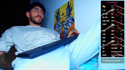 Snapshot of thomas_ks11 chatting on 01-08-26, 02:47 thomas_ks11 online show from 01-08-26, 02:47