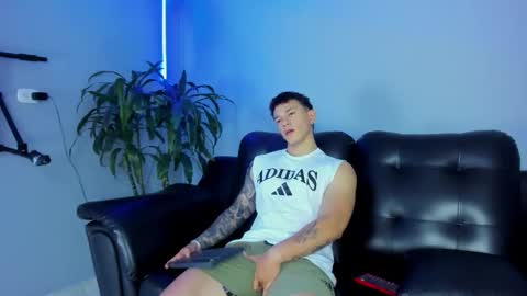 Thomas online show from 09-29-25, 12:54