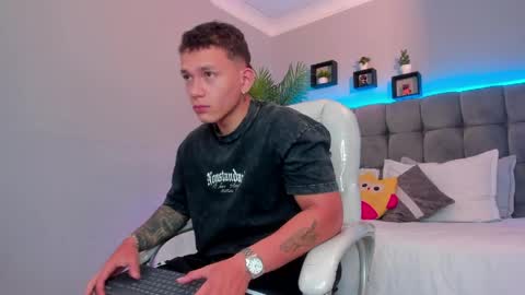 Thomas online show from 05-09-26, 02:00